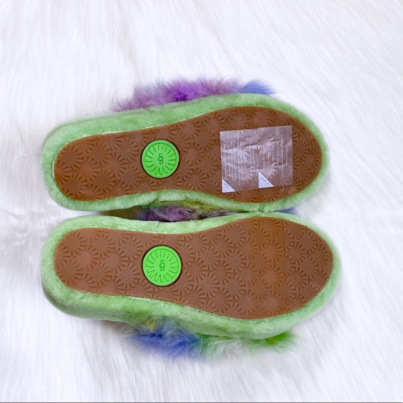 UGG Women’s Fluff Yeah Slide Tie Dye Slipper Sandals In Apple - Picture 6 of 7